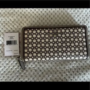 NWT Kate Spade Large Continental wallet